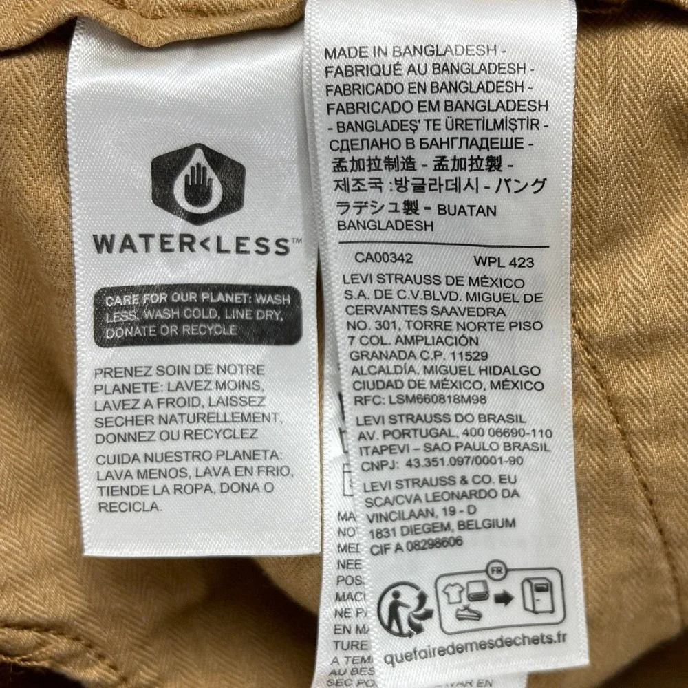 Levi's Men 33x32 Tan XX Chino Corduroy Standard Taper Pants